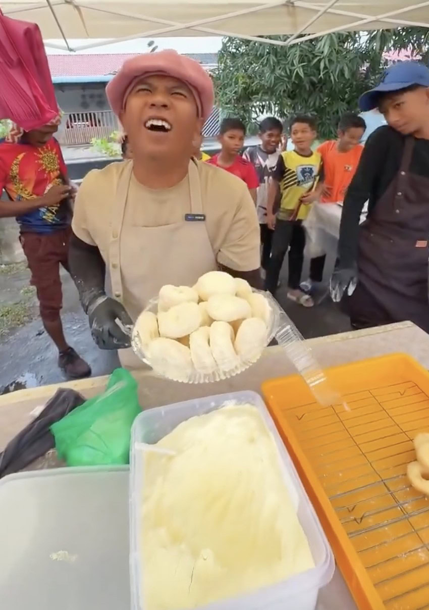 peniaga donut 